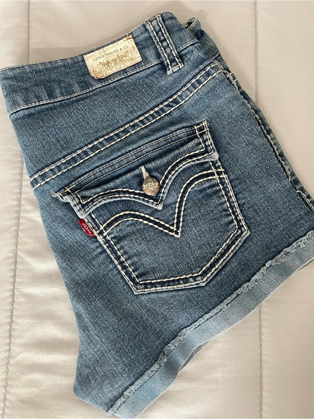 Levis Denim Shorts - Medium Wash